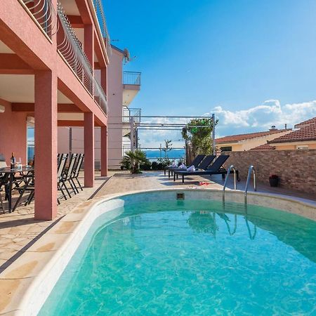 Solaris Holiday Home - Private Pool Stanici Εξωτερικό φωτογραφία