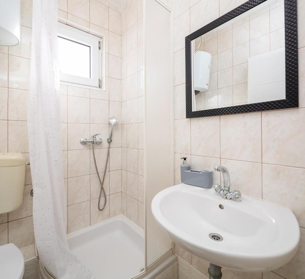 Solaris Holiday Home - Private Pool Stanici Εξωτερικό φωτογραφία