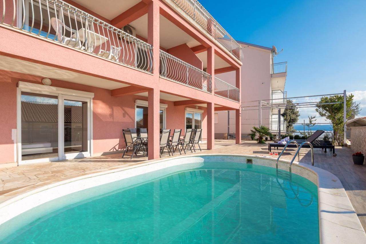 Solaris Holiday Home - Private Pool Stanici Εξωτερικό φωτογραφία